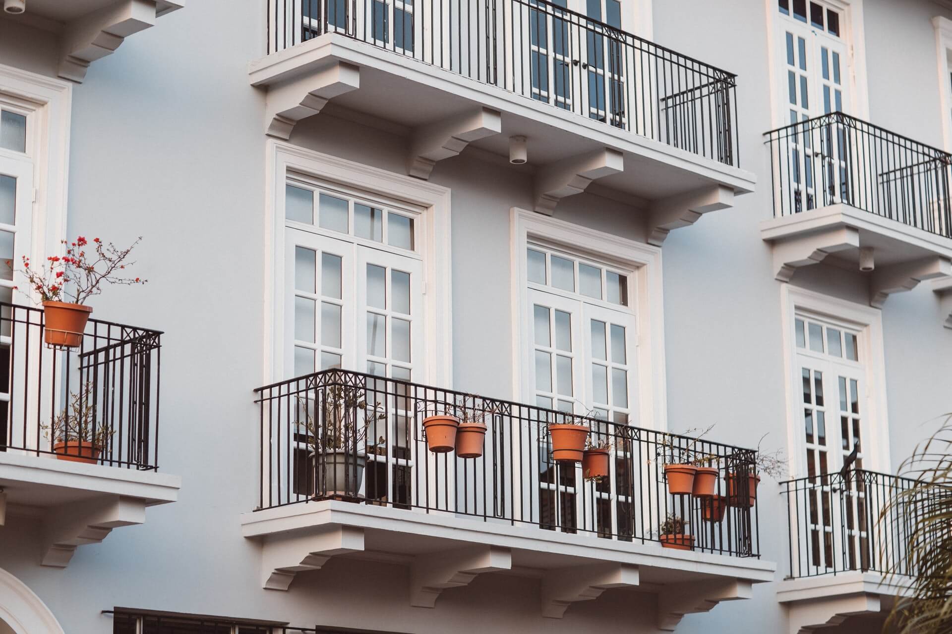 List of Things You Need for Your First Apartment Cross Country Movers