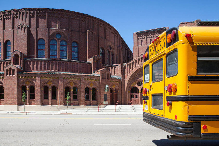 a school bus in front of a building in Chicago