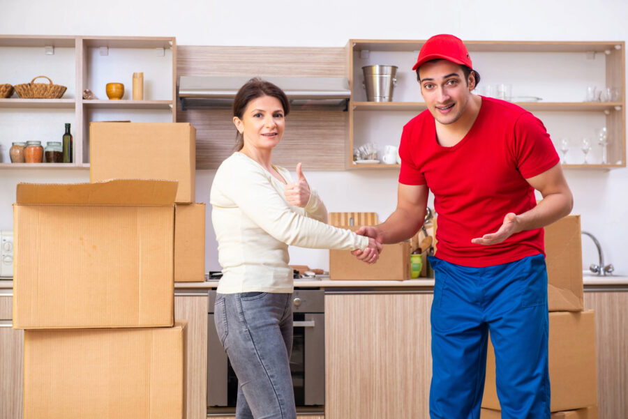 Movers offering unpacking services